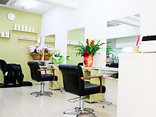 ヘアーエステ甲店内